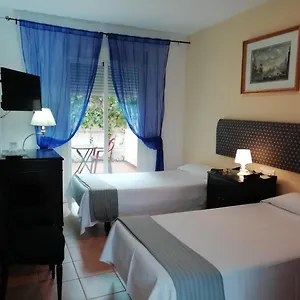 https://hostal-alhaja-playa.es-andalucia.com